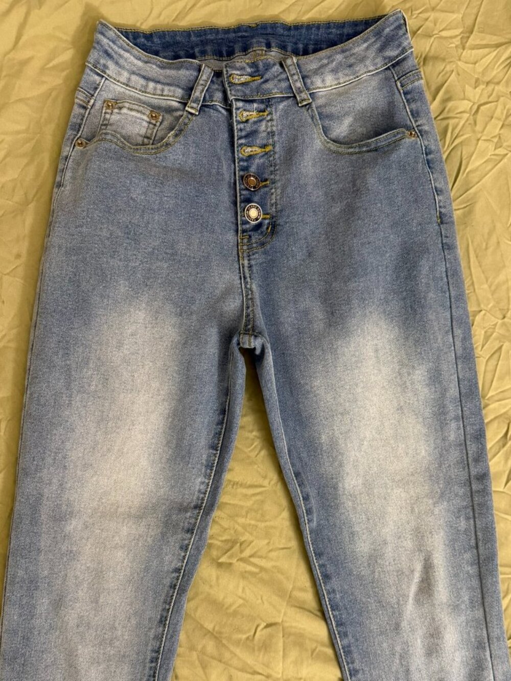 jeans